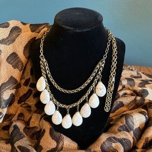 Premier Designs Caramel necklace